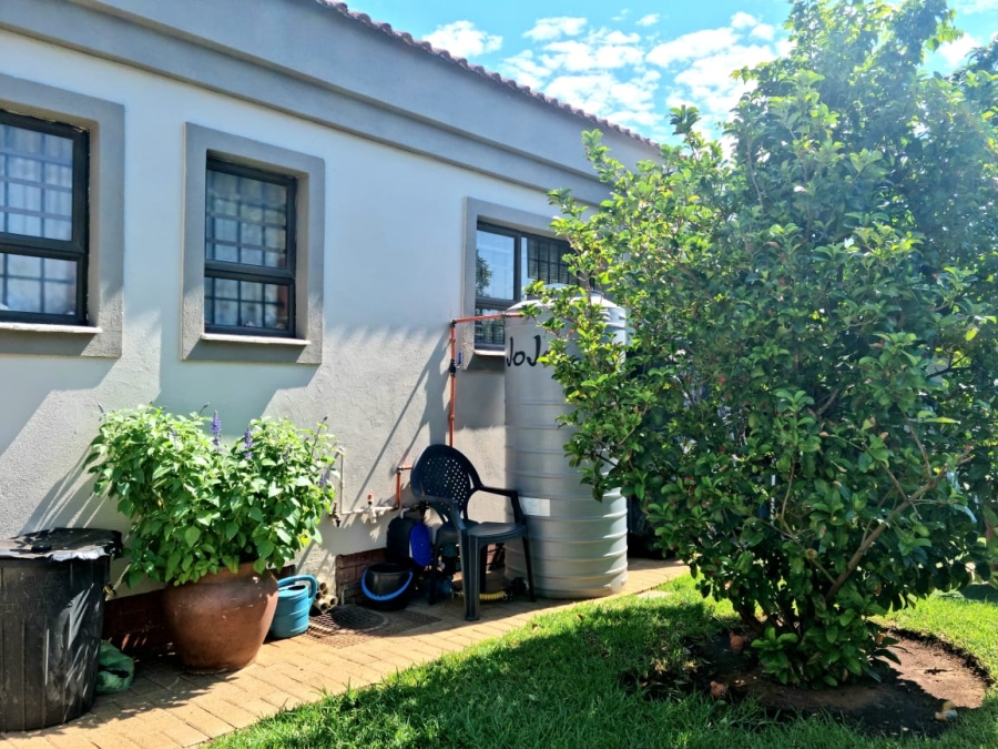 2 Bedroom Property for Sale in Lindene Northern Cape